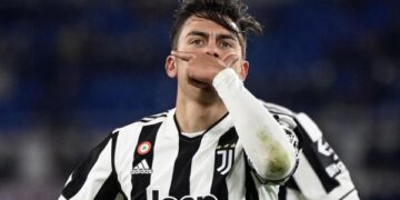 Trajneri Ten Hag e do Dybalan në Man Utd