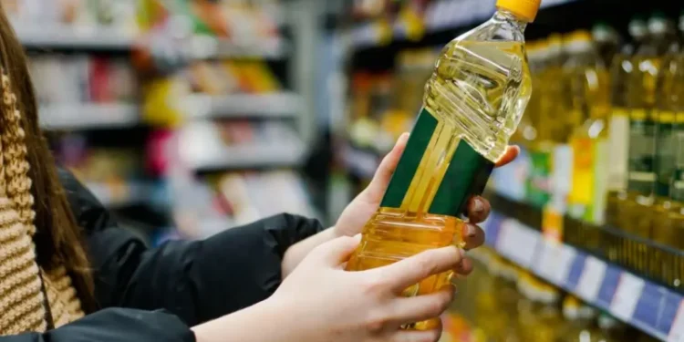 Një litër vaj në Gjermani deri në 5 euro, një dyqan refuzon ta shesë me këtë çmim