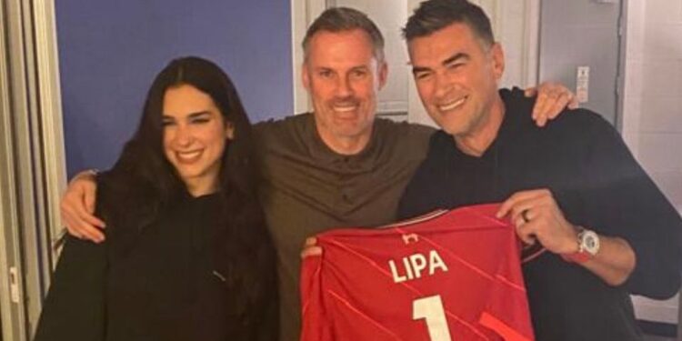 Dua Lipa ‘nënshkruan’ për Liverpoolin!