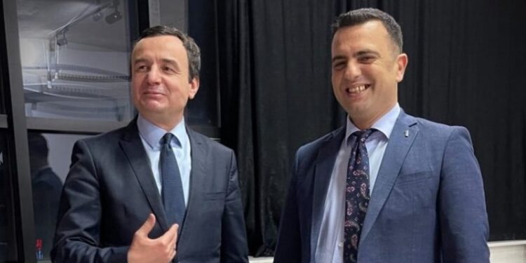 Xhevdet Pozhari dëshpërohet me Qeverinë, vendos të largohet nga debatet e statuset në Facebook