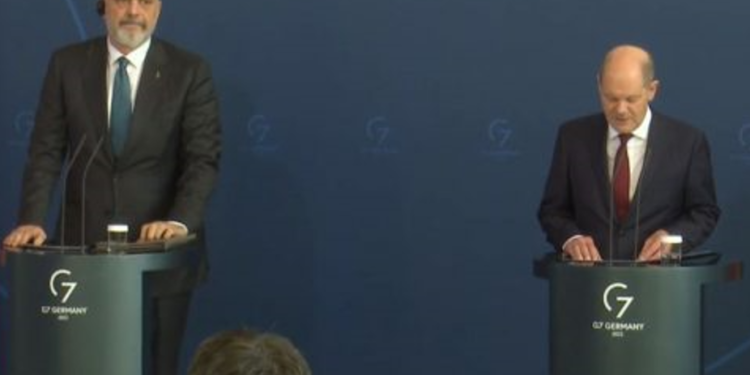 Rama nga Berlini: Të liberalizohen vizat për Kosovën