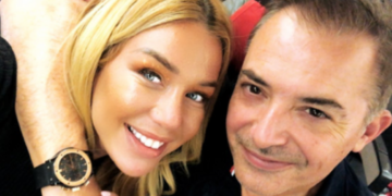 E veshur me marka të shtrenjta, Adelina me këtë stilin do ta çmend burrin e saj milioner