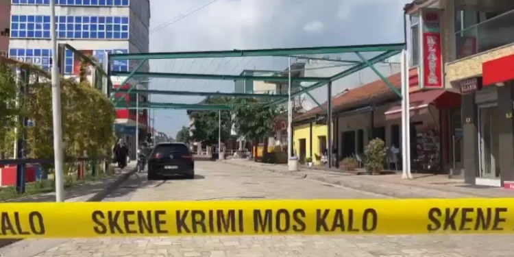 Me maska dhe armë, grabitet banka BKT