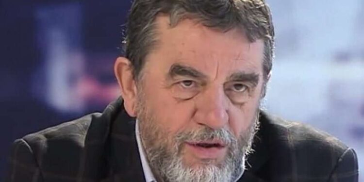 Krasniqi për vizitat e Kurtit dhe Osmanit në ShBA: Ekskursione të panevojshme dhe të tejzgjatura