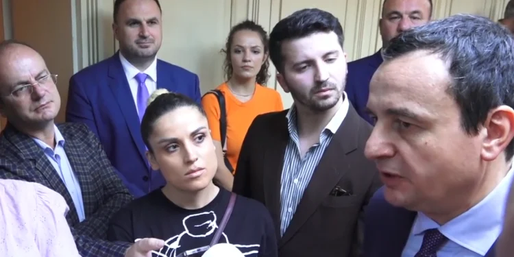 Kurti i jep fund polemikave: Unë kam qenë në Shtëpinë e Bardhë