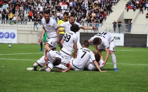 Liria dhe Vushtrria sot luftojnë për të siguruar barazhin për inkuadrim në Superligë