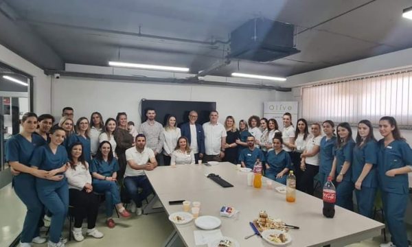 Morën hov edhe gjatë kohës së tij si ministër, “Olive” e vendosin Arben Vitinë në krye të spitalit