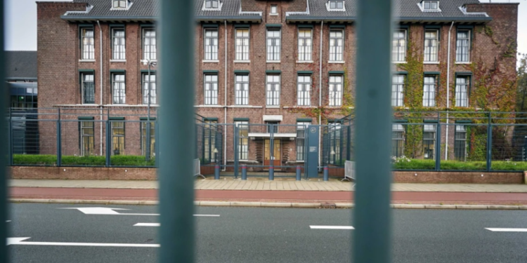 Thaçi ka një “ide” se si të zhbëhet Gjykata Speciale