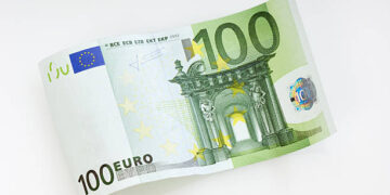 A kanë dalur 100 euro shtesë për punëtorët e sektorit privat?