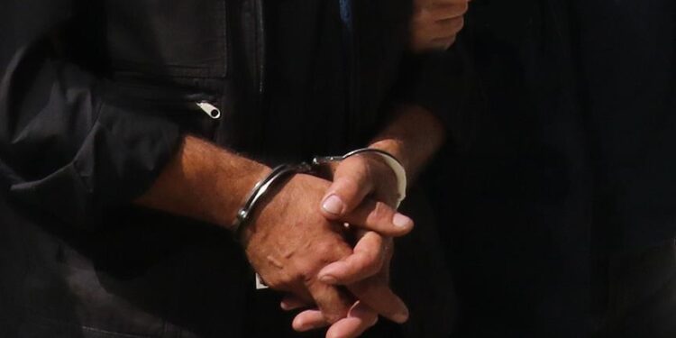 Ky është 53-vjeçari nga Slivova që ngacmoi seksualisht 25-vjeçaren, e puthi dhe e ledhatoi pa dëshirë