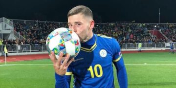 Zyrtare: Arbër Zeneli rinovon kontratën me Reims deri në vitin 2025