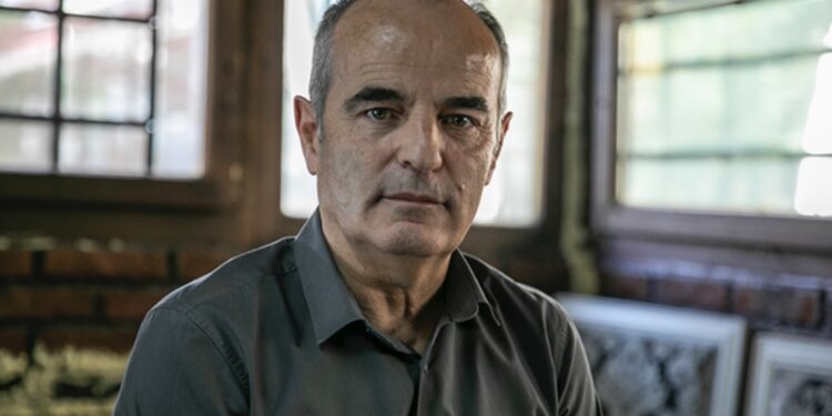 Seksologu kosovar: Pranvera e hershme, stina më e zjarrtë për seks