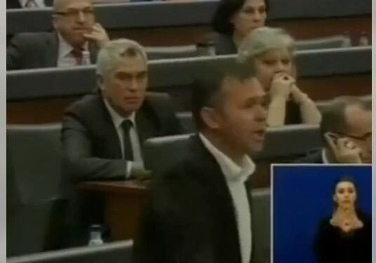 ‘Profecia’ e Rexhep Selimit për Gjykatën – Jakup Krasniqit, mos e votoni, nesër do jetë vonë (VIDEO)