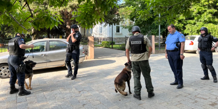 Alarmet e rreme për bomba në rajon – Çka dihet deri tash?