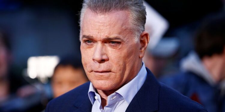 Vdiq në gjumë aktori i njohur i Hollywood