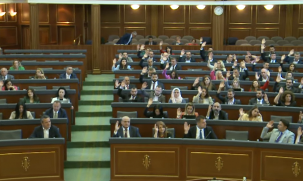 Kuvendi ratifikon sot tri marrëveshje ndërkombëtare
