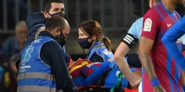 Klubi i Barcelonës njofton për gjendjen shëndetësore të Araujos