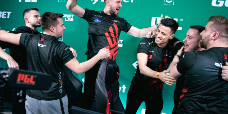 Sot luajnë Bad News Eagles – ja ku mund ta ndiqni ndeshjen