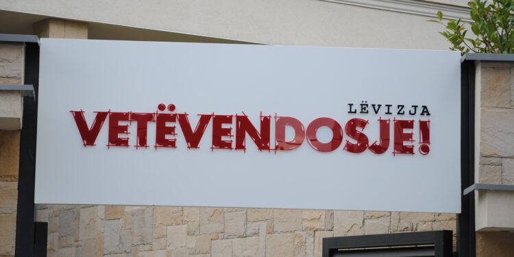 “Ditë e bukur për t’i thënë lamtumirë VV-së, Adios”, zyrtari i Vetëvendosjes largohet nga partia