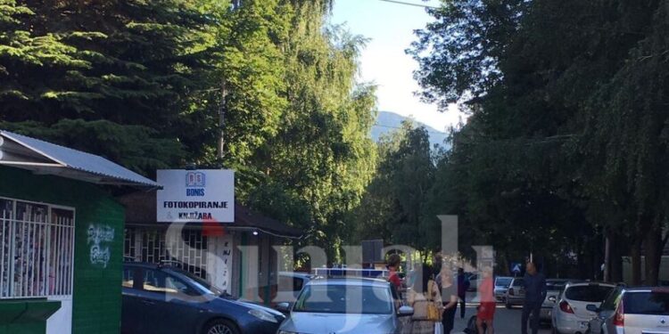 Alarm për bombë në një shkollë në Mitrovicë të Veriut
