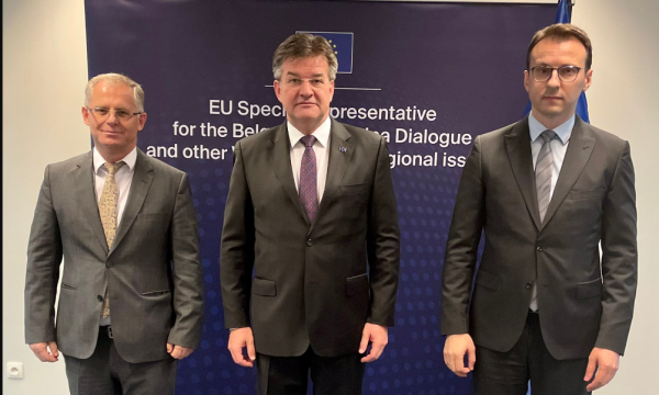 “Elektrosever” në pronësi të shtetit serb do të operojë në Kosovë, aplikoi për licencim në vitin 2020