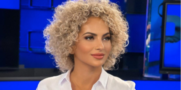 ‘Zhvishet’ Donika Kadaj – Bujupi