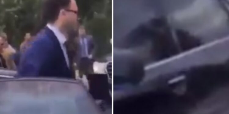 Pamjet bëhen virale: Blerim Vela pret që sigurimi t’ia hapë derën e veturës