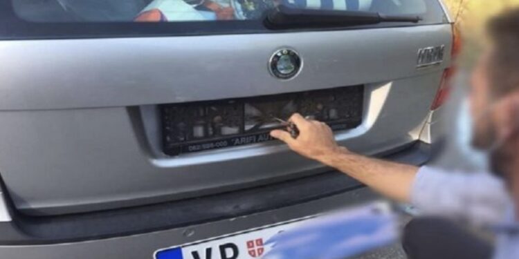 Serbia i quan vendimet e Qeverisë së Kosovës “thirrje për konflikt të madh”