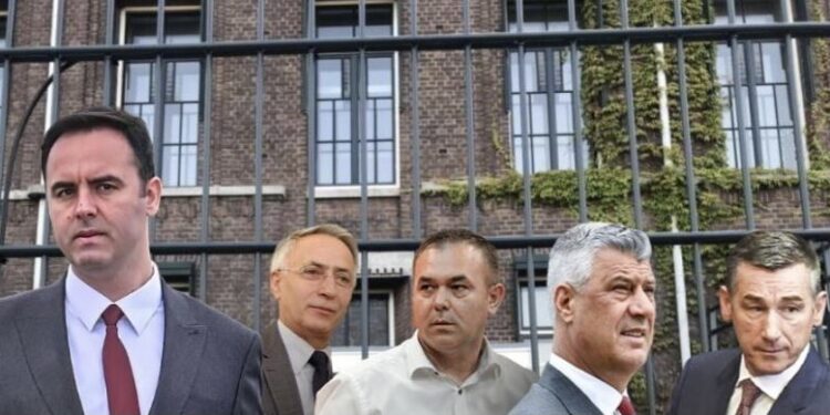 Glauk Konjufca sot takon në Hagë Thaçin, Veselin, Selimin dhe Krasniqin