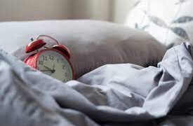 Për sa orë gjumë keni nevojë sipas moshës që jeni