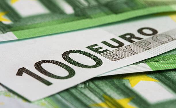 Lajm i mirë: Ndahen 100 euro shtesë për lehona/ Shiko kush përfiton