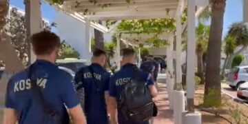 Përfaqësuesja e Kosovës arrin në Larnaca, sonte e zhvillon stërvitjen e fundit para ndeshjes me Qipron