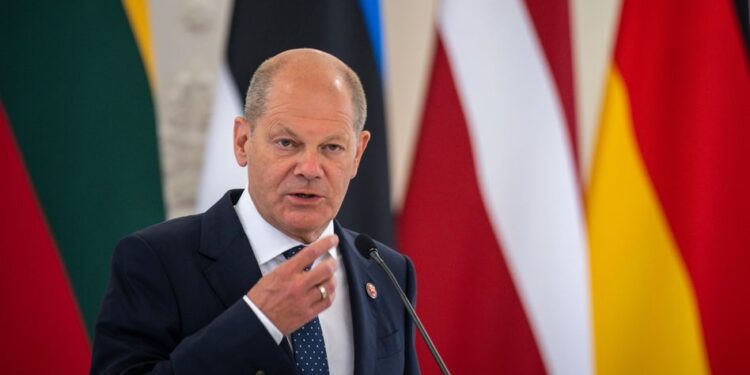 Scholz sot në Prishtinë, deputeti gjerman përmend muajin e liberalizimit të vizave