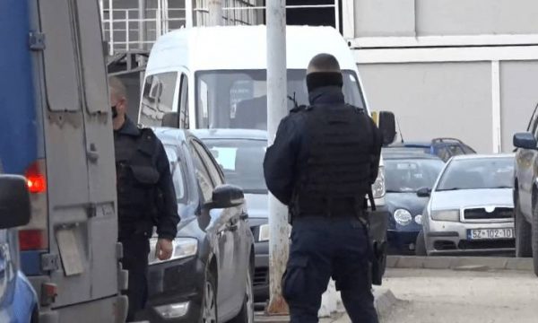 Rasti “Brezovica”, arrestohet i dyshuari për ndërmjetësim të marrjes së ryshfetit për zyrtarët e Ministrisë