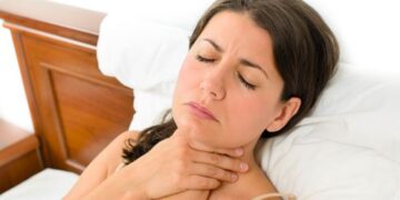 Dhimbja e fytit gjatë sezonit të verës, flasin ekspertët