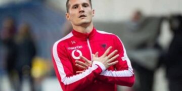 Taulant Xhaka bëhet baba për herë të dytë