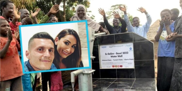 Taulant Xhaka me familjen e tij, hap bunar në Nigeri për njerëzit në nevojë