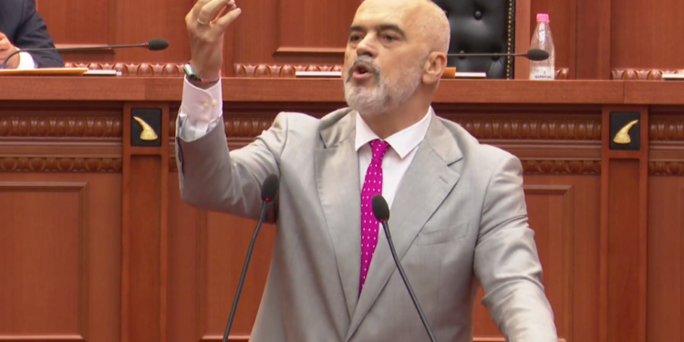 Rama: KE ta rrëzojë raportin e Dick Martyt, kush flet për UÇK-në pa Hashim Thaçin, ia ngul mu në fyt thikën Kosovës