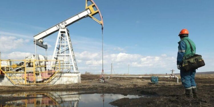 SHELL zbulon rezerva të mëdha nafte dhe të gazit natyror në Shqipëri