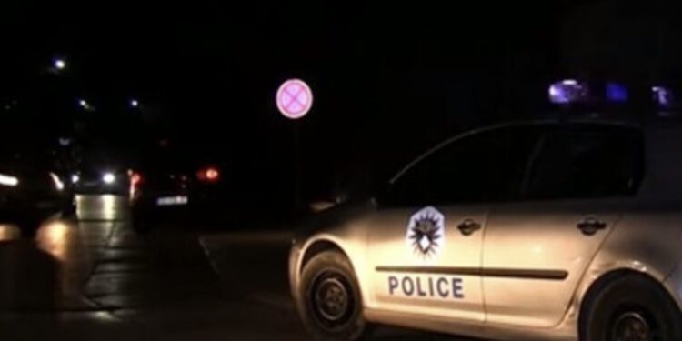 Policia “i bie” lokalit në Shipol, gjen drogë e i arreston 3 persona