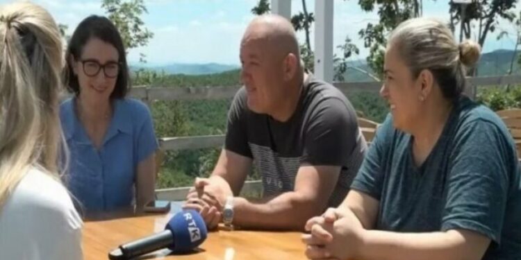 Pas 32 vjetësh në mërgim, familja kthehet të jetojë dhe investojë në Kosovë
