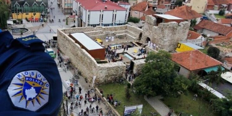 22-vjeçari në Vushtrri kërcënon familjen: Nëse s’më martoni kam me iu mbytë krejtve, tani veten