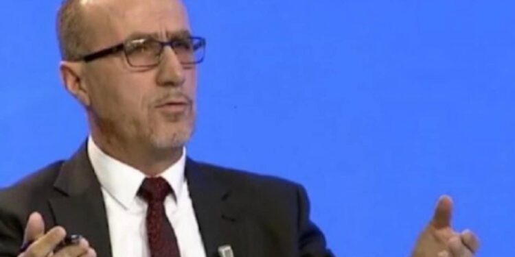 Deputeti Bekim Haxhiu: Pas 1 vit e gjysmë të Qeverisë Kurti, shëndetësia jo që nuk është prioritet, por kurrë ma keq nuk ka qenë