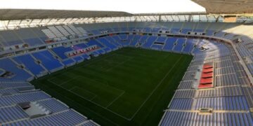 Katar 2022, stadiumi i ndërtuar me konteinerë, miqësor me natyrën