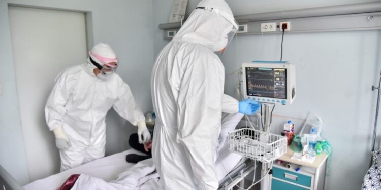 Alarmante: Dyfishohet numri me raste pozitive me Covid, ka edhe viktima