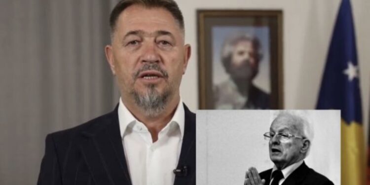 Zbulohet një bisedë e moçme mes Sami Lushtakut dhe Adem Demaçit