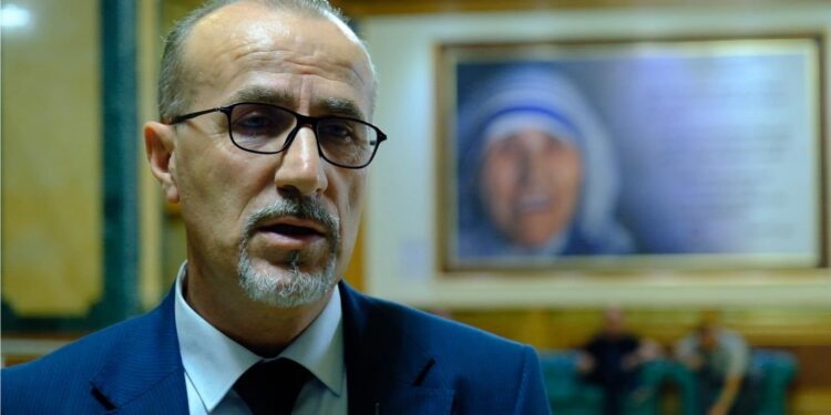 Deputeti Bekim Haxhiu alarmon për rastet në rritje me COVID-19: Pandemia dhe shëndetësia nuk janë prioritet i Qeverisë Kurti