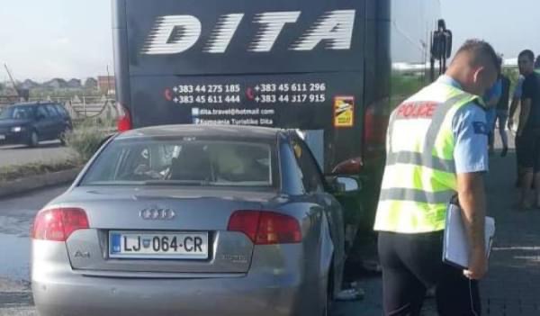 Rrëfimi rrëqethës i babait të 36-vjeçarit që vdiq me gruan në aksident: Më thanë një ndeshje e vogël, para një jave vdiq nana e nuses së tij