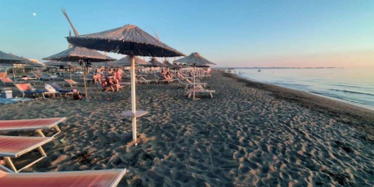 Vdes 35-vjeçari nga Kosova në plazhin e Tales: U ndje keq pasi u fut të lahej në det