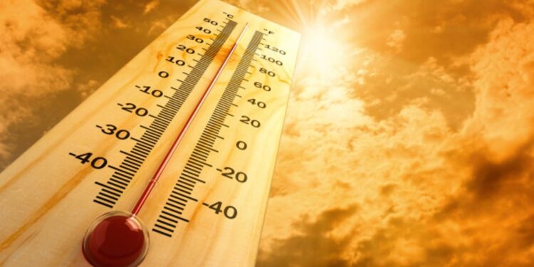 Mot “përvëlues” sot në Kosovë: Ja sa do të shkojnë temperaturat